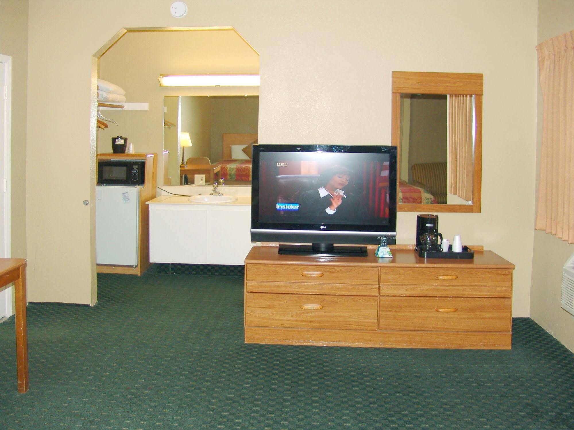 Holland Inn And Suites Taft Extérieur photo
